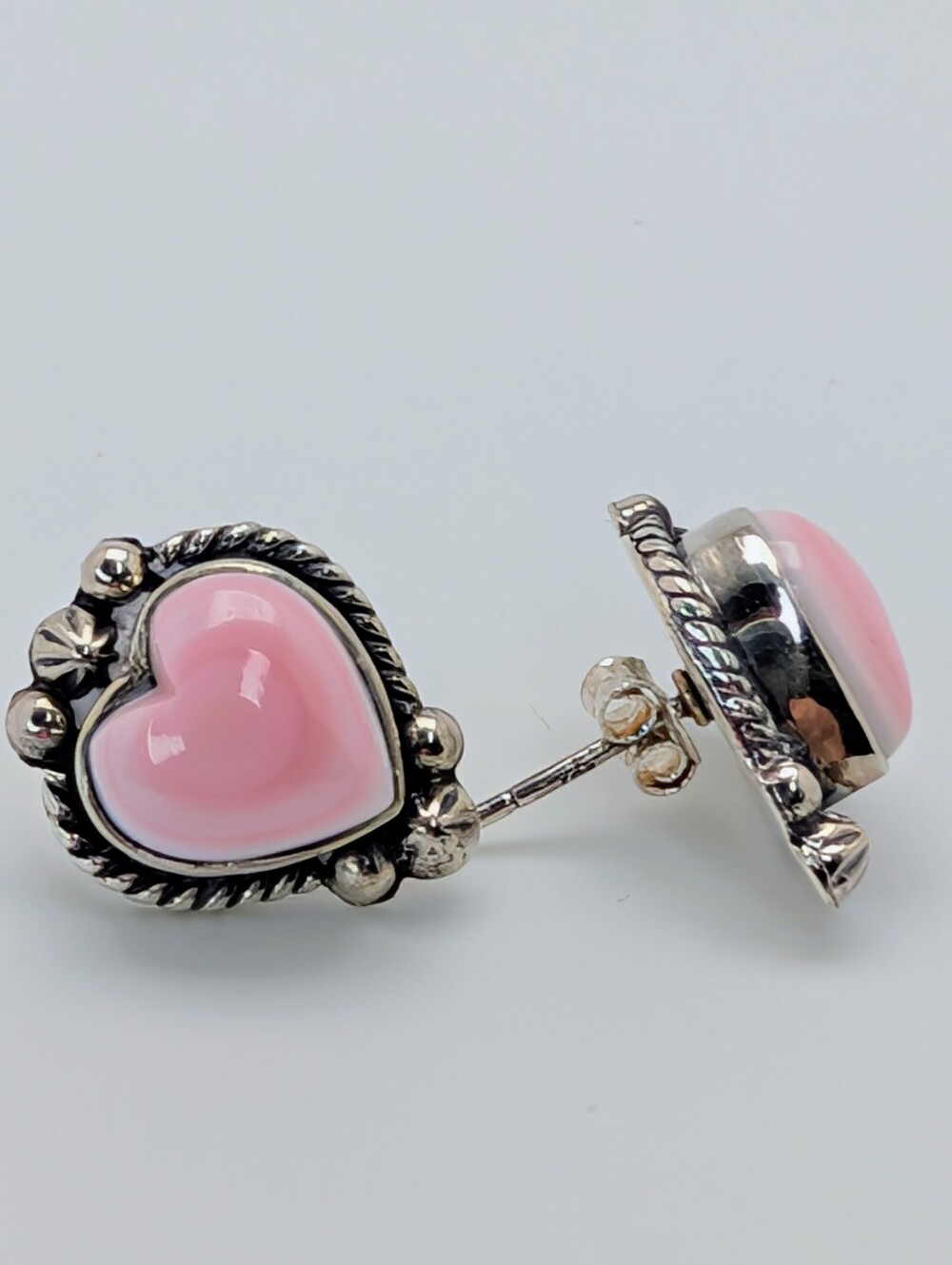 Pink Conch S925 Sterling Silver Heart Gemstone Stud Earrings - Picture 3 of 9